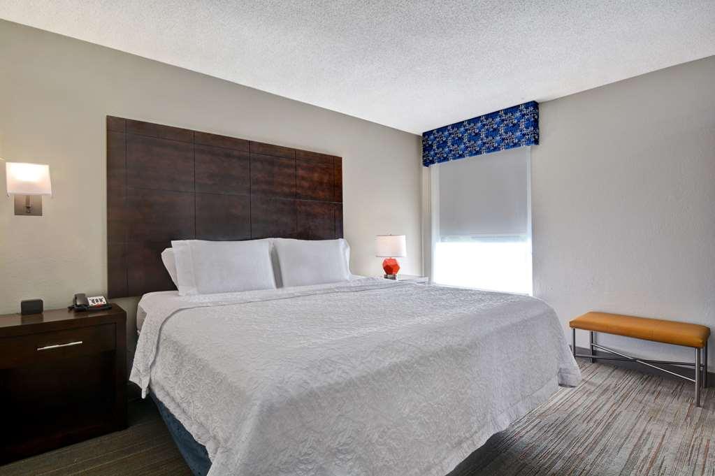 Hampton Inn Greenwood Zimmer foto